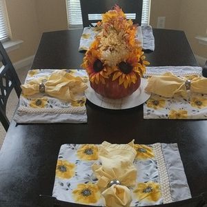 Sunflower Placemats and Napkins